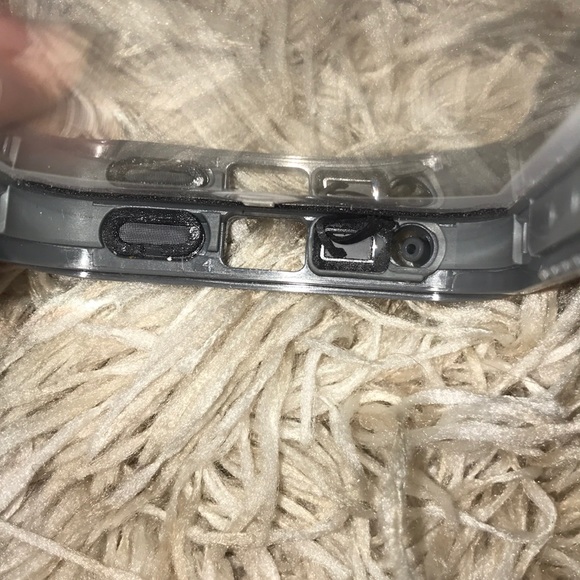 Clear/White iPhone 5c LifeProof Case - Picture 3 of 6